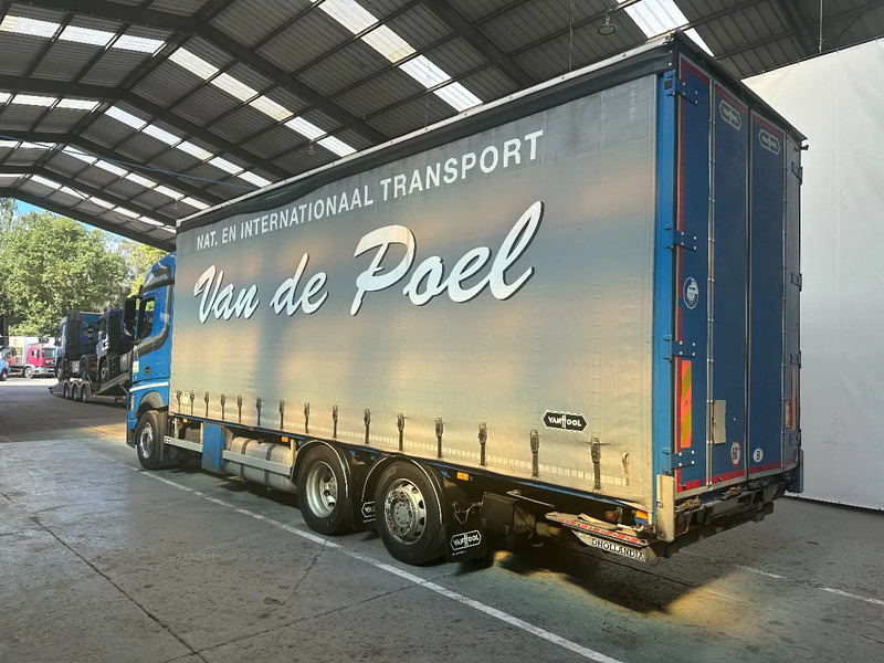 Mercedes-Benz Actros 2642 6x2 - 侧帘卡车:图2 Mercedes-Benz Actros 2642 6x2 - 侧帘卡车:图2