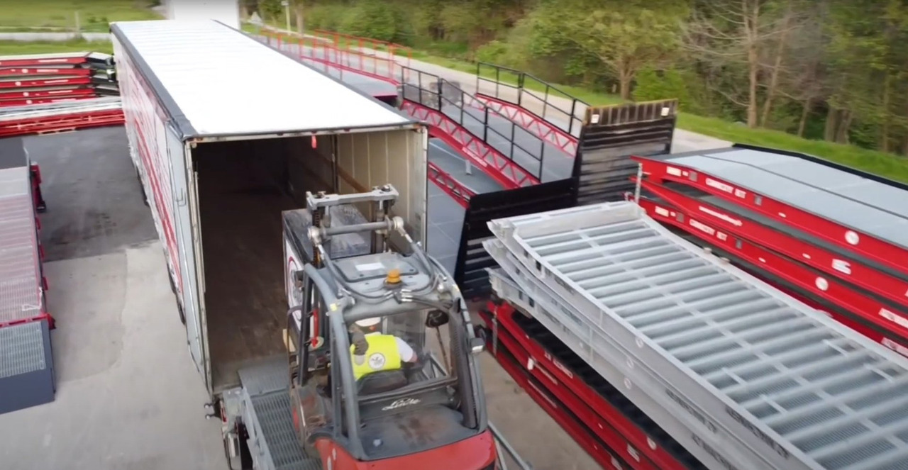 新的 装载坡道 Loading Ramp with with hydraulic tilting bridge -  AZ RAMP - STAR- 12T FULL GALVA：图6