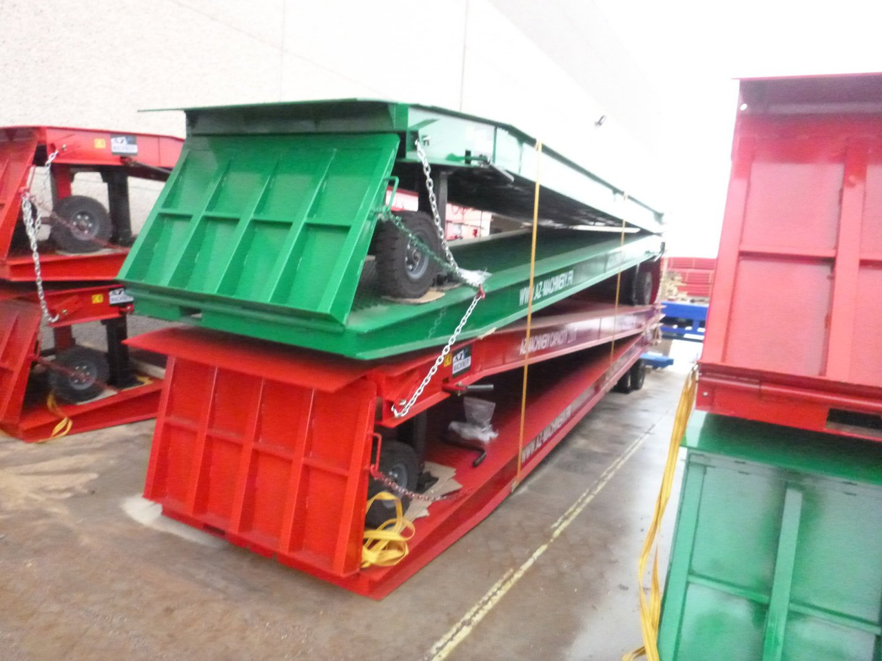 **RENTAL** Large Mobile dock ramp, uncouplable AZ RAMP - KING VERSION, BIG FOOT LLO 20 T - 装载坡道:图5 **RENTAL** Large Mobile dock ramp, uncouplable AZ RAMP - KING VERSION, BIG FOOT LLO 20 T - 装载坡道:图5