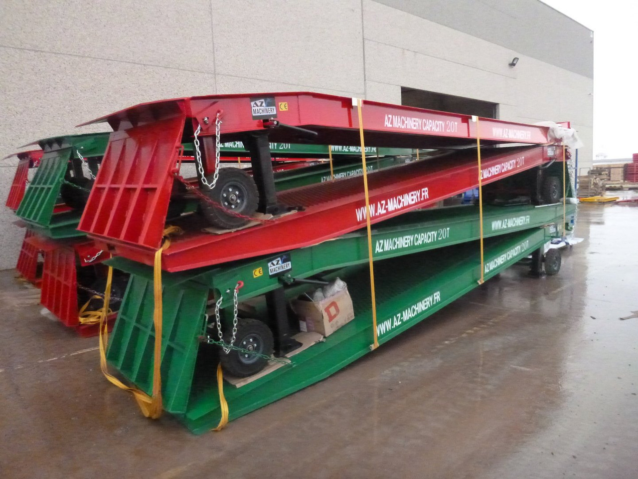 **RENTAL** Large Mobile dock ramp, uncouplable AZ RAMP - KING VERSION, BIG FOOT LLO 20 T - 装载坡道:图4 **RENTAL** Large Mobile dock ramp, uncouplable AZ RAMP - KING VERSION, BIG FOOT LLO 20 T - 装载坡道:图4