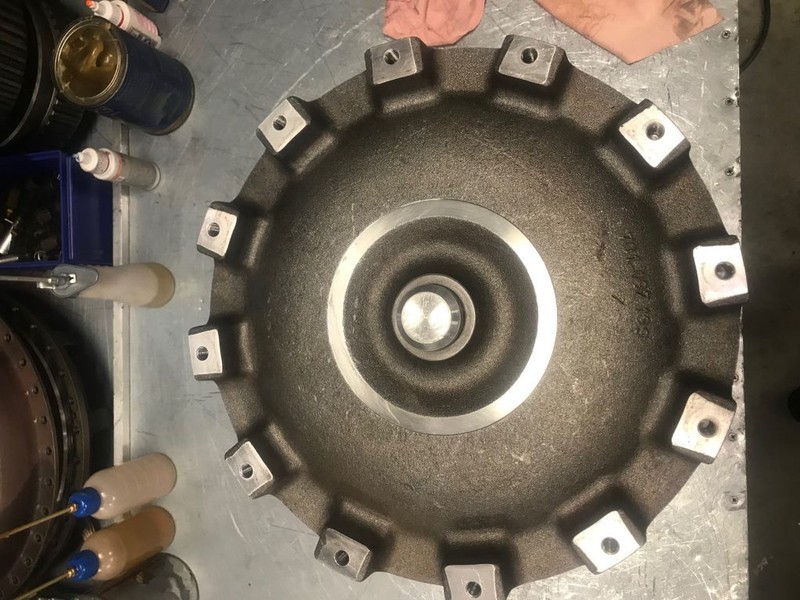 Volvo 11038440 Torque converter A25 A30 A35 A40 (D) - 传动装置 适用于 铰接式自卸车:图1 Volvo 11038440 Torque converter A25 A30 A35 A40 (D) - 传动装置 适用于 铰接式自卸车:图1