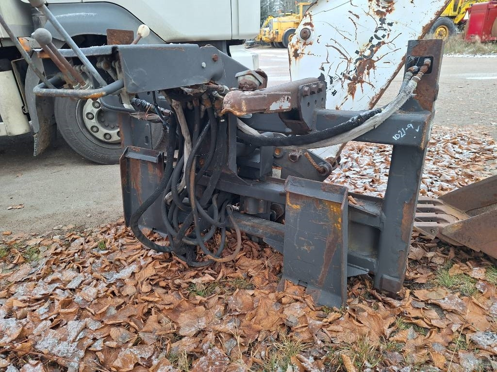 Bobcat 730 SH - 挖掘机铲斗:图3 Bobcat 730 SH - 挖掘机铲斗:图3