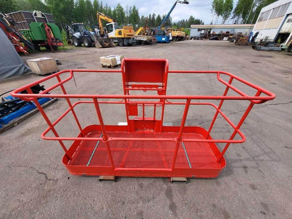 Manitou 200 ATJ kori - 垂直桅杆升降机:图2 Manitou 200 ATJ kori - 垂直桅杆升降机:图2