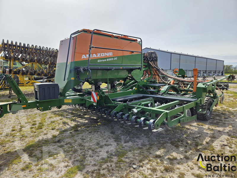 Amazone Cirrus 6003-2 - 联合条播机:图2 Amazone Cirrus 6003-2 - 联合条播机:图2