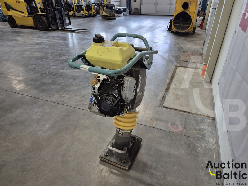 Ammann ACR 68 - 振动板:图3 Ammann ACR 68 - 振动板:图3