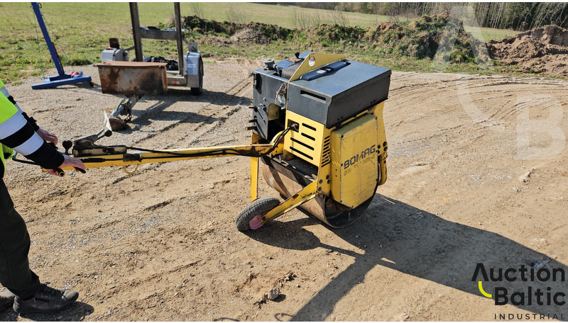 Bomag BW 71EHB-2 - 碾压机:图4 Bomag BW 71EHB-2 - 碾压机:图4