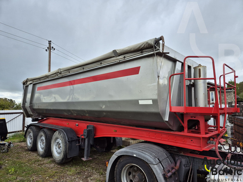 Carnehl CHKS /AH - 侧帘半拖车:图1 Carnehl CHKS /AH - 侧帘半拖车:图1