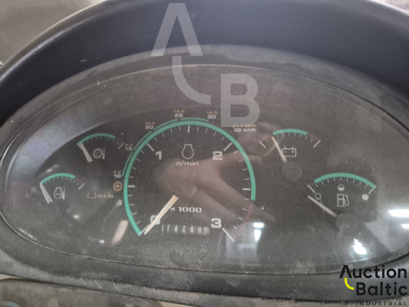 Case 695 SR-4 PS - 反铲装载机:图5 Case 695 SR-4 PS - 反铲装载机:图5