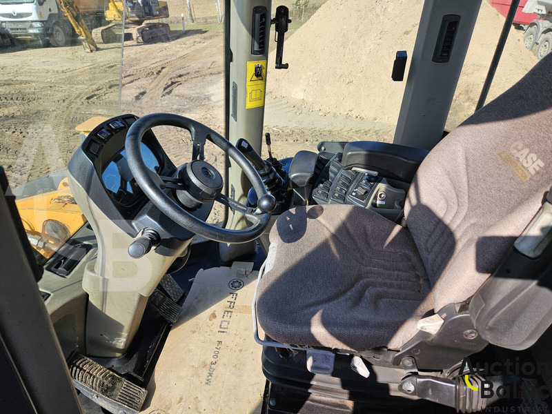 Case 821 F - 轮式装载机:图5 Case 821 F - 轮式装载机:图5