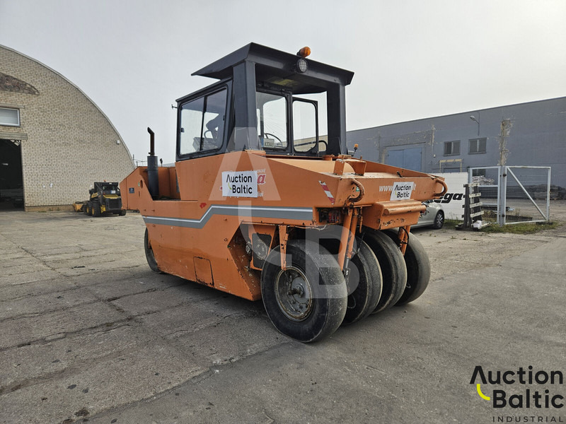 Corinsa CCN 1222 - 气动碾压机:图4 Corinsa CCN 1222 - 气动碾压机:图4