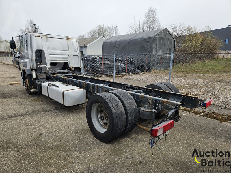 DAF FA 75CF.360 - 驾驶室底盘卡车:图3 DAF FA 75CF.360 - 驾驶室底盘卡车:图3