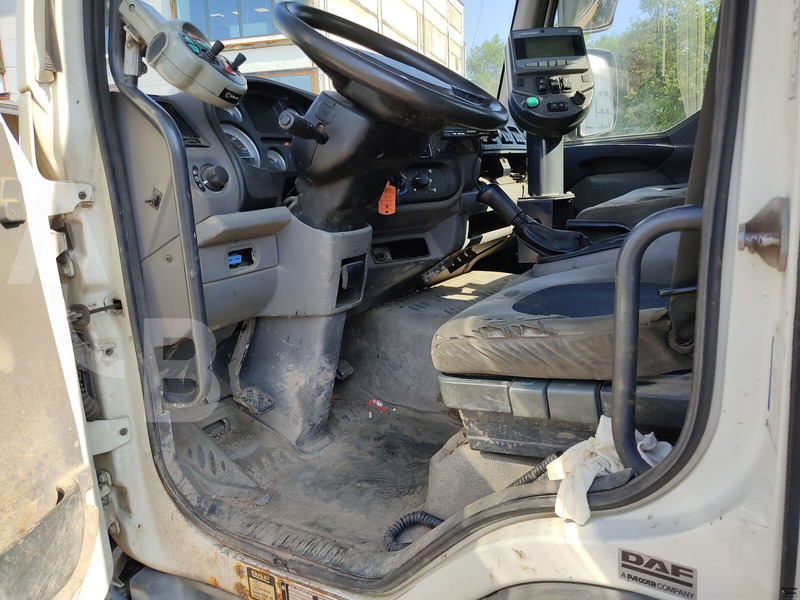 DAF LF45.160 - 道路清扫机:图5 DAF LF45.160 - 道路清扫机:图5