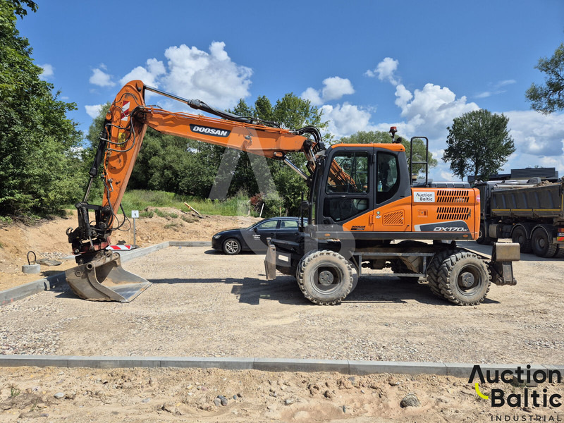Doosan DX 170 W-5 - 轮式挖掘机:图2 Doosan DX 170 W-5 - 轮式挖掘机:图2