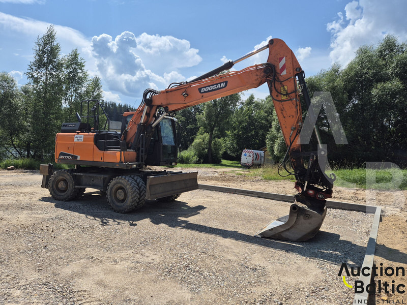 Doosan DX 170 W-5 - 轮式挖掘机:图3 Doosan DX 170 W-5 - 轮式挖掘机:图3