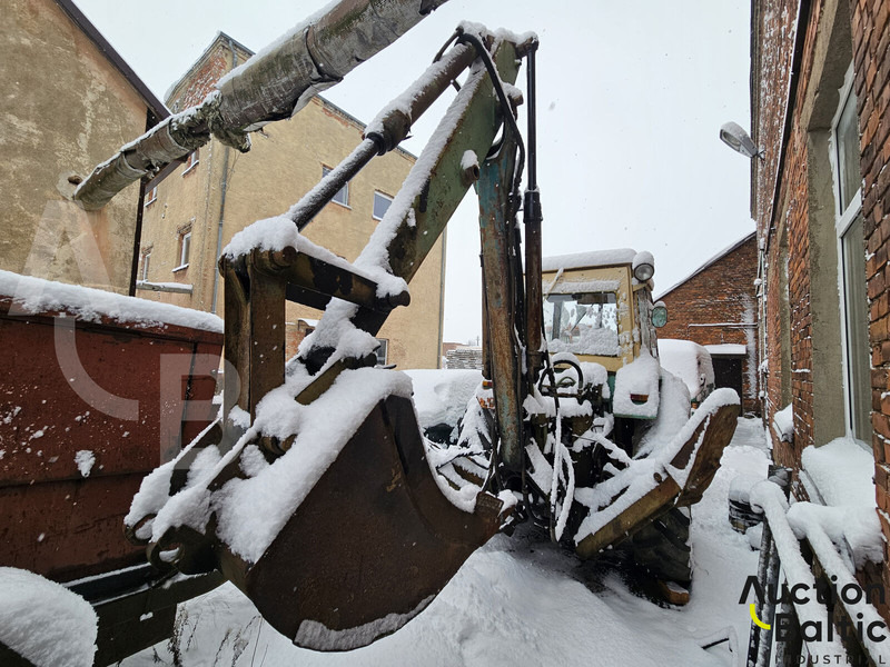 EO 2621B3 - 拖拉机:图4 EO 2621B3 - 拖拉机:图4