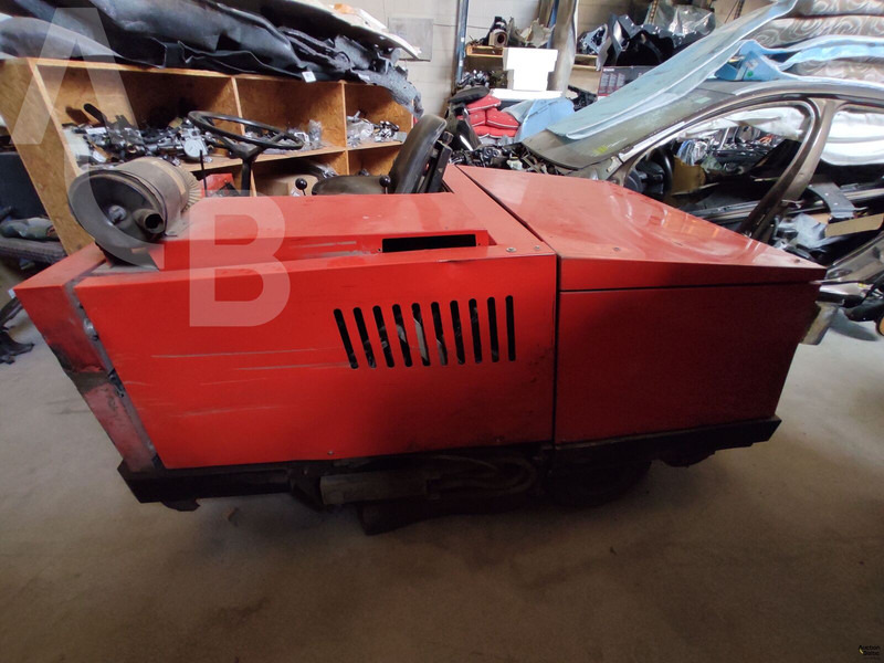 Hako Jonas 1500 - 道路清扫机:图4 Hako Jonas 1500 - 道路清扫机:图4