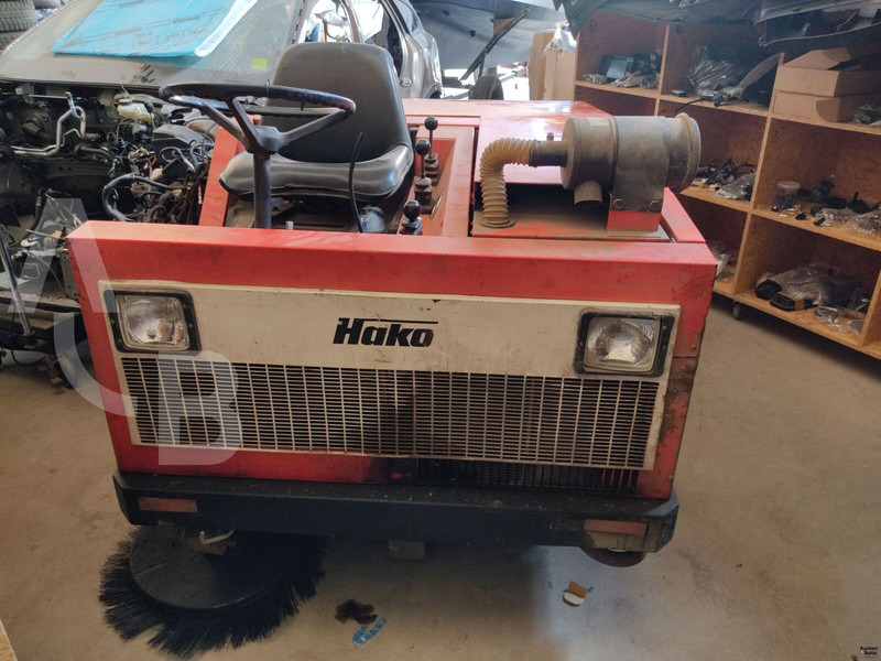 Hako Jonas 1500 - 道路清扫机:图3 Hako Jonas 1500 - 道路清扫机:图3
