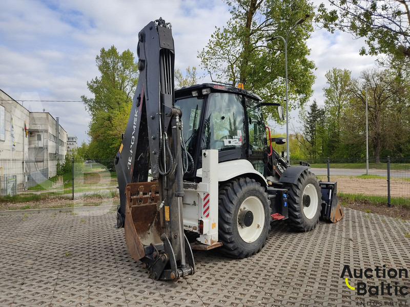 Hidromek HMK 102 S - 反铲装载机:图4 Hidromek HMK 102 S - 反铲装载机:图4