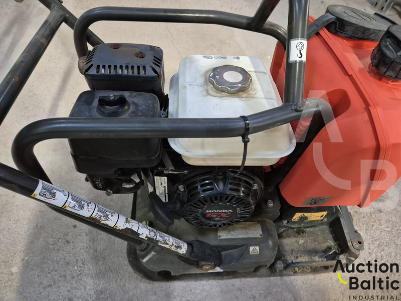 Husqvarna LF80 - 振动板:图5 Husqvarna LF80 - 振动板:图5