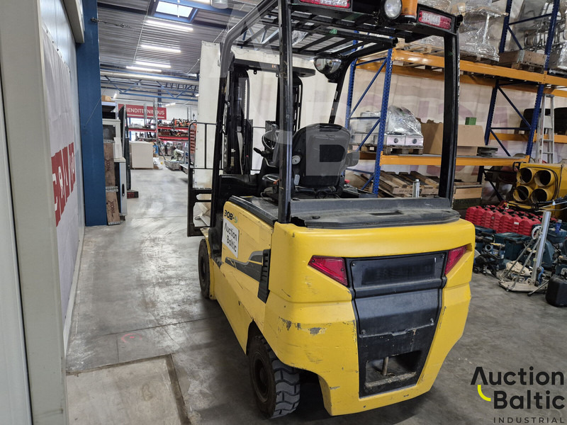 Hyundai 30B-9 - 电动叉车:图4 Hyundai 30B-9 - 电动叉车:图4