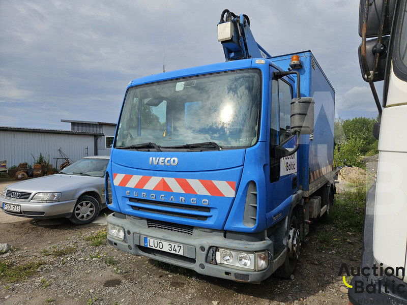 Iveco 100E 18 - 车载空中平台:图1 Iveco 100E 18 - 车载空中平台:图1