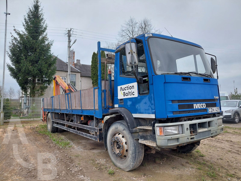 Iveco 180E18 - 栏板式/ 平板卡车, 起重车:图1 Iveco 180E18 - 栏板式/ 平板卡车, 起重车:图1