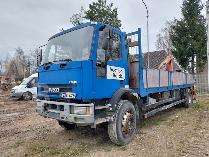 Iveco 180E18 - 栏板式/ 平板卡车, 起重车:图2 Iveco 180E18 - 栏板式/ 平板卡车, 起重车:图2