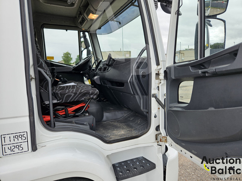 Iveco Euro Cargo 120E 25 - 冷藏车:图5 Iveco Euro Cargo 120E 25 - 冷藏车:图5