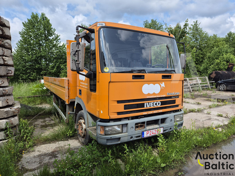 Iveco ML80E17 - 栏板式/ 平板卡车:图2 Iveco ML80E17 - 栏板式/ 平板卡车:图2