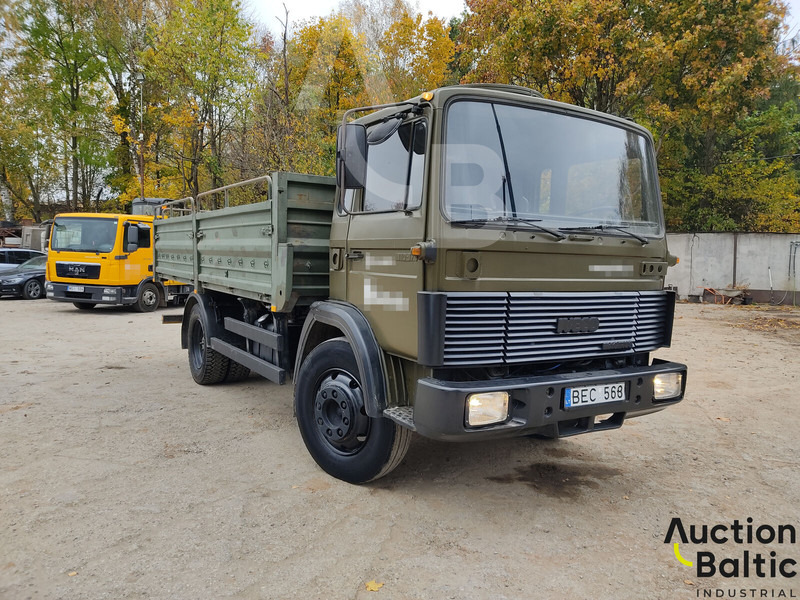 Iveco Magirus 110-17 - 栏板式/ 平板卡车:图1 Iveco Magirus 110-17 - 栏板式/ 平板卡车:图1
