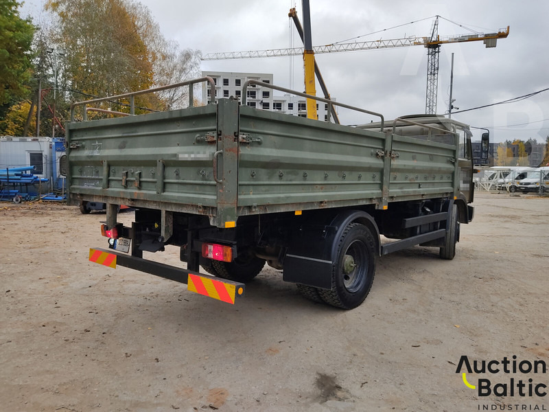 Iveco Magirus 110-17 - 栏板式/ 平板卡车:图3 Iveco Magirus 110-17 - 栏板式/ 平板卡车:图3