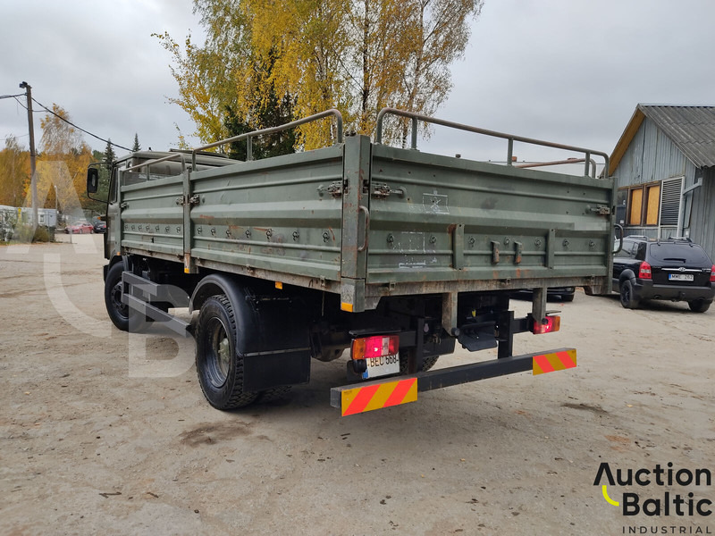 Iveco Magirus 110-17 - 栏板式/ 平板卡车:图4 Iveco Magirus 110-17 - 栏板式/ 平板卡车:图4