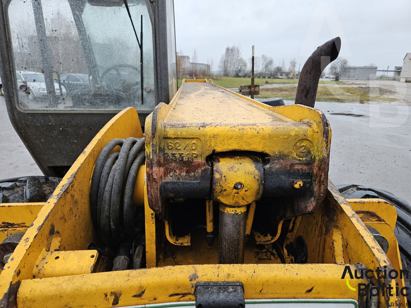 JCB 530 - 伸缩臂叉装车:图5 JCB 530 - 伸缩臂叉装车:图5