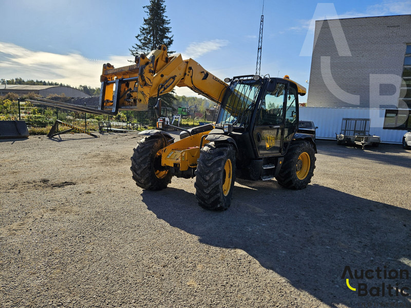 JCB 536-70 Agri Xtra - 伸缩臂叉装车:图2 JCB 536-70 Agri Xtra - 伸缩臂叉装车:图2
