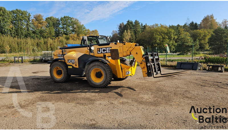 JCB 540-180 - 伸缩臂叉装车:图2 JCB 540-180 - 伸缩臂叉装车:图2