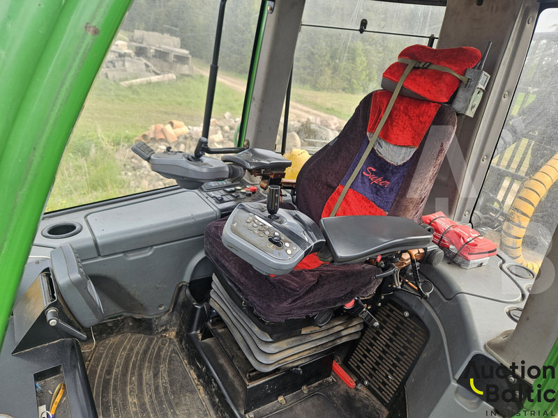 John Deere 1010 E - 林业拖车:图5 John Deere 1010 E - 林业拖车:图5