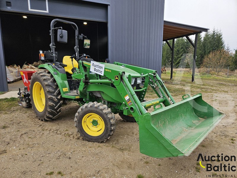John Deere 4049 M - 拖拉机:图2 John Deere 4049 M - 拖拉机:图2