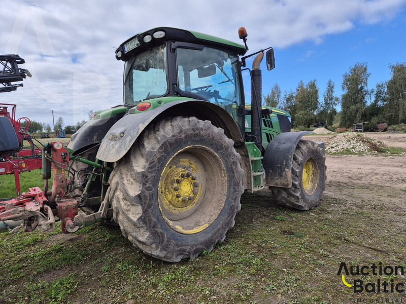 John Deere 6210 R - 拖拉机:图5 John Deere 6210 R - 拖拉机:图5