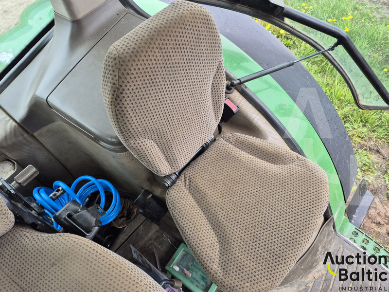 拖拉机 John Deere 7280 R:图12 拖拉机 John Deere 7280 R:图12