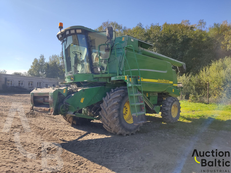John Deere 9450 - 联合收割机:图2 John Deere 9450 - 联合收割机:图2