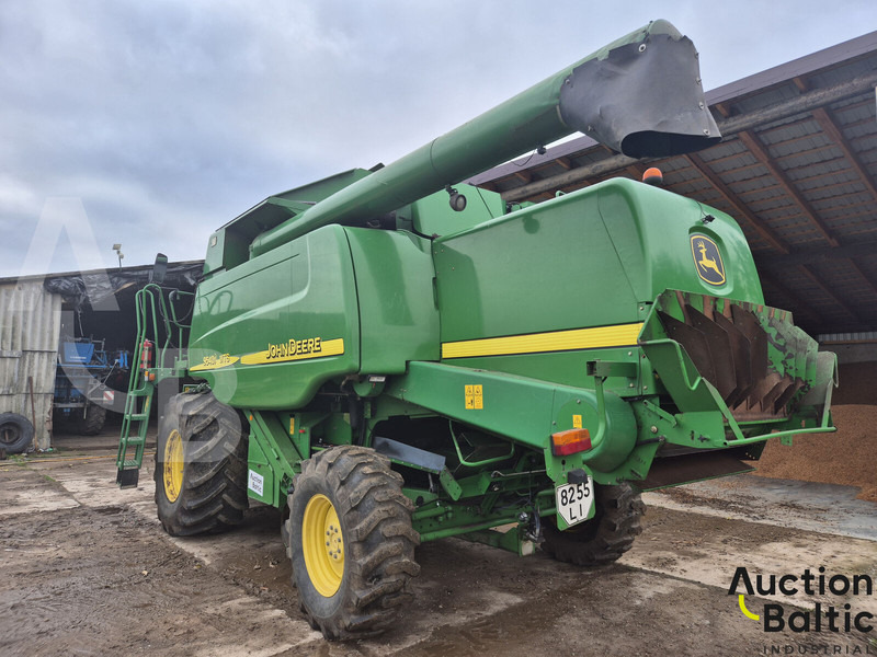 John Deere 9540 - 联合收割机:图4 John Deere 9540 - 联合收割机:图4
