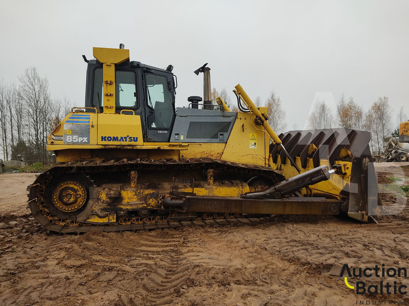 Komatsu D85PX-15 - 推土机:图4 Komatsu D85PX-15 - 推土机:图4