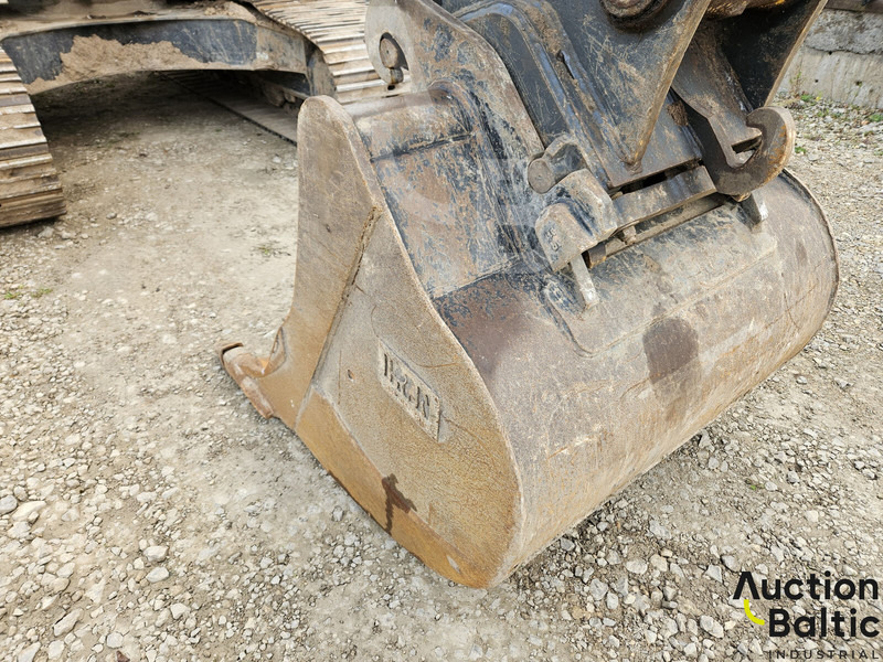 履带式挖掘机 Komatsu PC210LC-11：图18