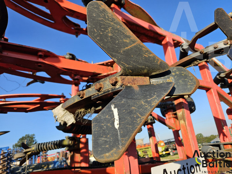 Kuhn CULTIM 6500 - 耕耘机:图5 Kuhn CULTIM 6500 - 耕耘机:图5