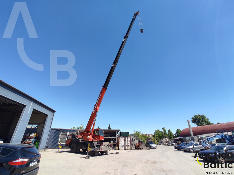 Liebherr LTM 1025 - 全地形起重机:图2 Liebherr LTM 1025 - 全地形起重机:图2