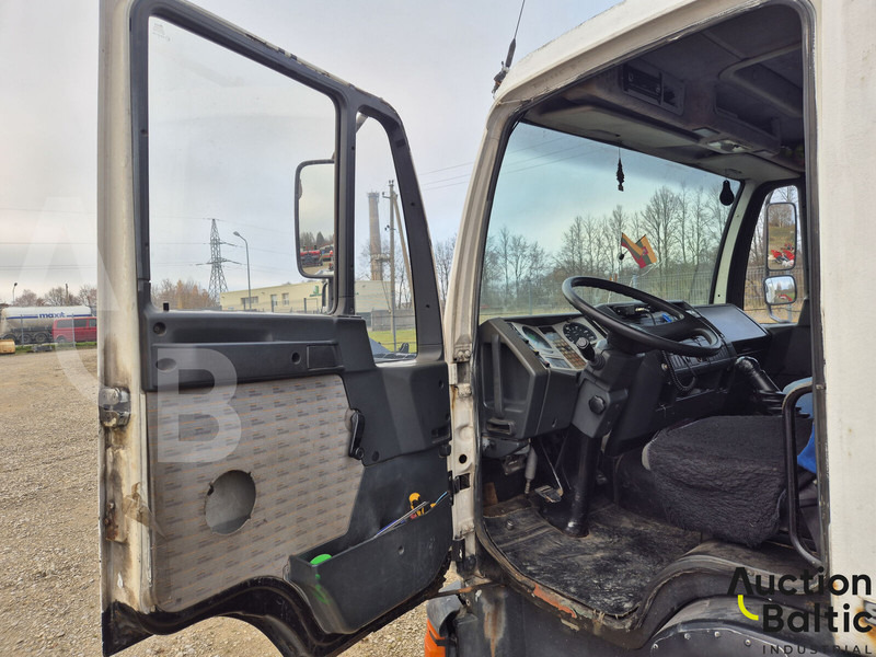 MAN 8.153 - 栏板式/ 平板卡车:图5 MAN 8.153 - 栏板式/ 平板卡车:图5