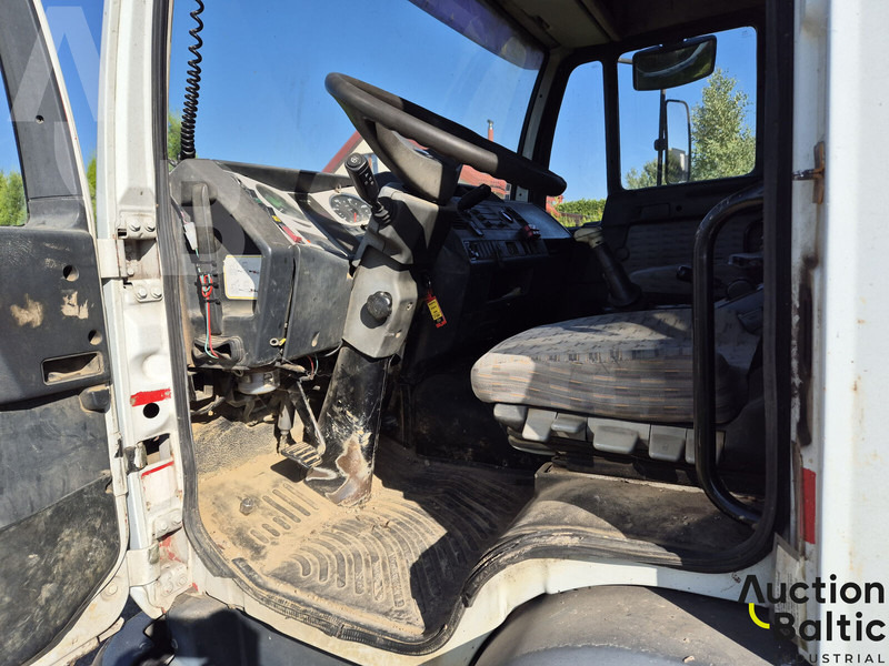 MAN L87PP18K10C - 自动转运卡车, 起重车:图5 MAN L87PP18K10C - 自动转运卡车, 起重车:图5