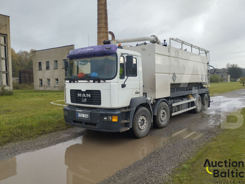 MAN T 46 - 真空车:图1 MAN T 46 - 真空车:图1