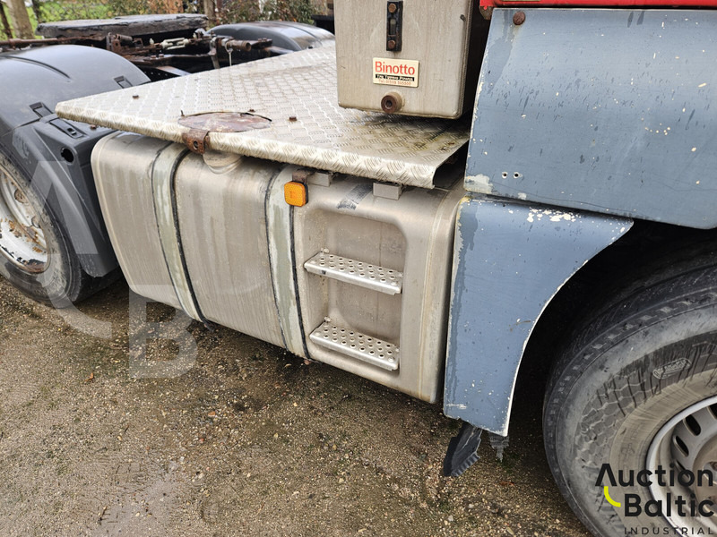 牵引车 MAN TGA26.430：图14