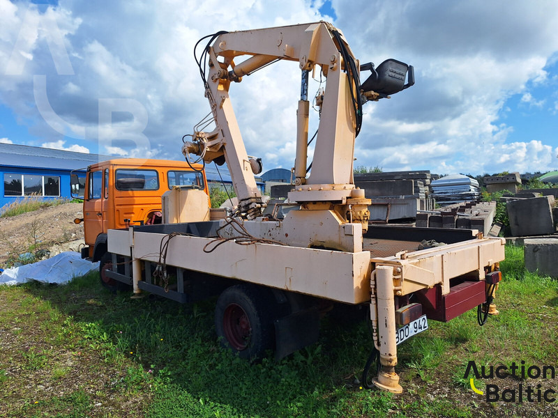 Magirus 130 M 8 - 栏板式/ 平板卡车, 起重车:图3 Magirus 130 M 8 - 栏板式/ 平板卡车, 起重车:图3
